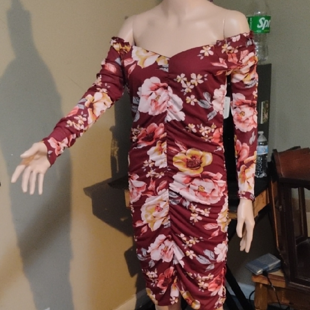 Jolie & Joy Floral Off-Shoulder Dress
